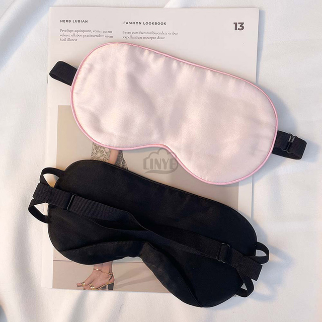 Maschera per gli occhi in seta che blocca la luce, confortevole e idratante