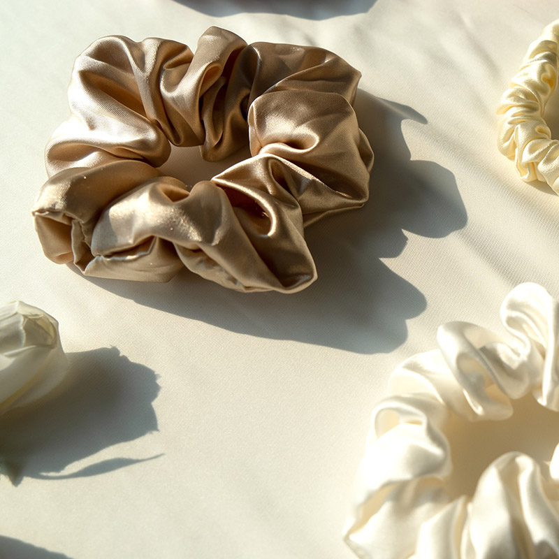 I scricchi di seta sono buoni per i tuoi capelli?