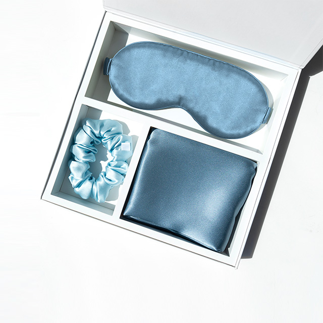 Kit per dormire in seta per la cura della pelle morbida e avanzata